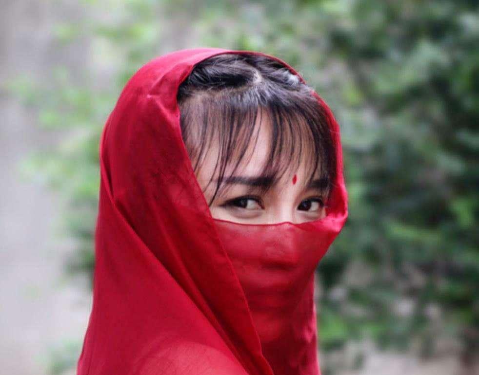 文化输出,或将成为压垮李子柒的最后一根稻草.