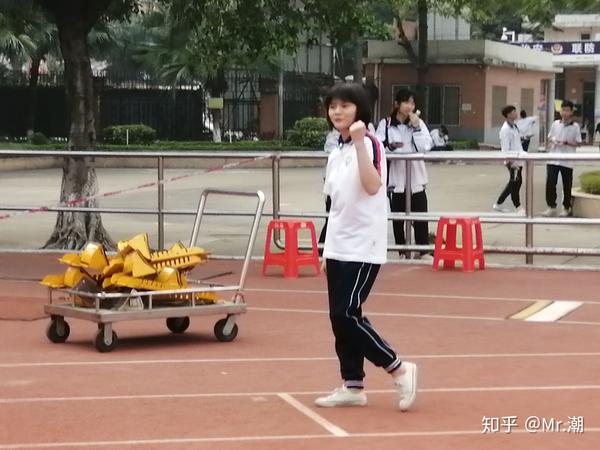 西樵高级中学高二13班
