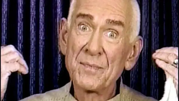 马歇尔·阿普尔怀特(marshall applewhite)