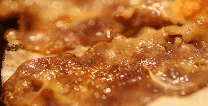 有网友评价, 它是中国版的《深夜食堂》; 让人看饿了系列,再添一员