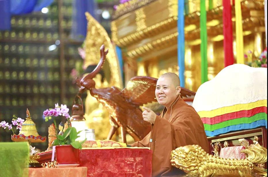 赞同了该文章 圣空法师58届《楞严经》讲解节选: 【诸菩萨等,见百千界
