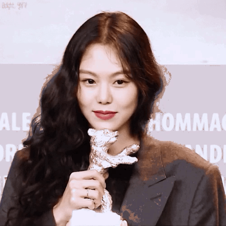 如何评价韩国演员金敏喜?
