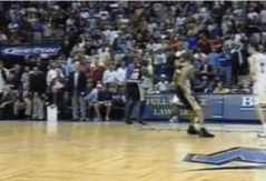 知道吗能够原地大风车的他44岁了