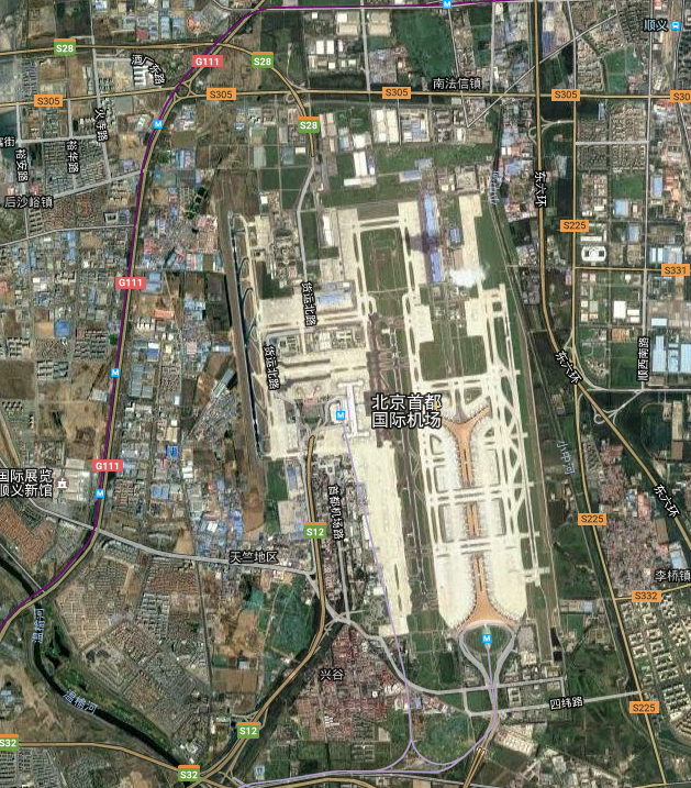 传说这是中国的第一个机场.在北京城区南面 3.