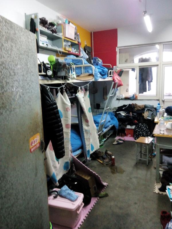青岛理工大学的宿舍是啥样的,求各位学哥学姐发发照片