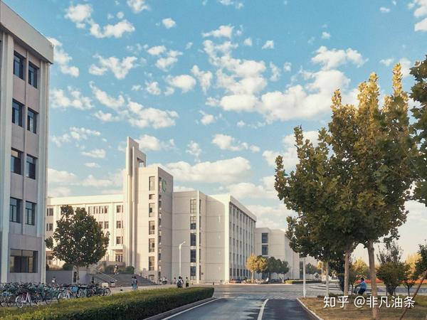 华北电力大学也成了211大学,好在还和河北省有一定关系.