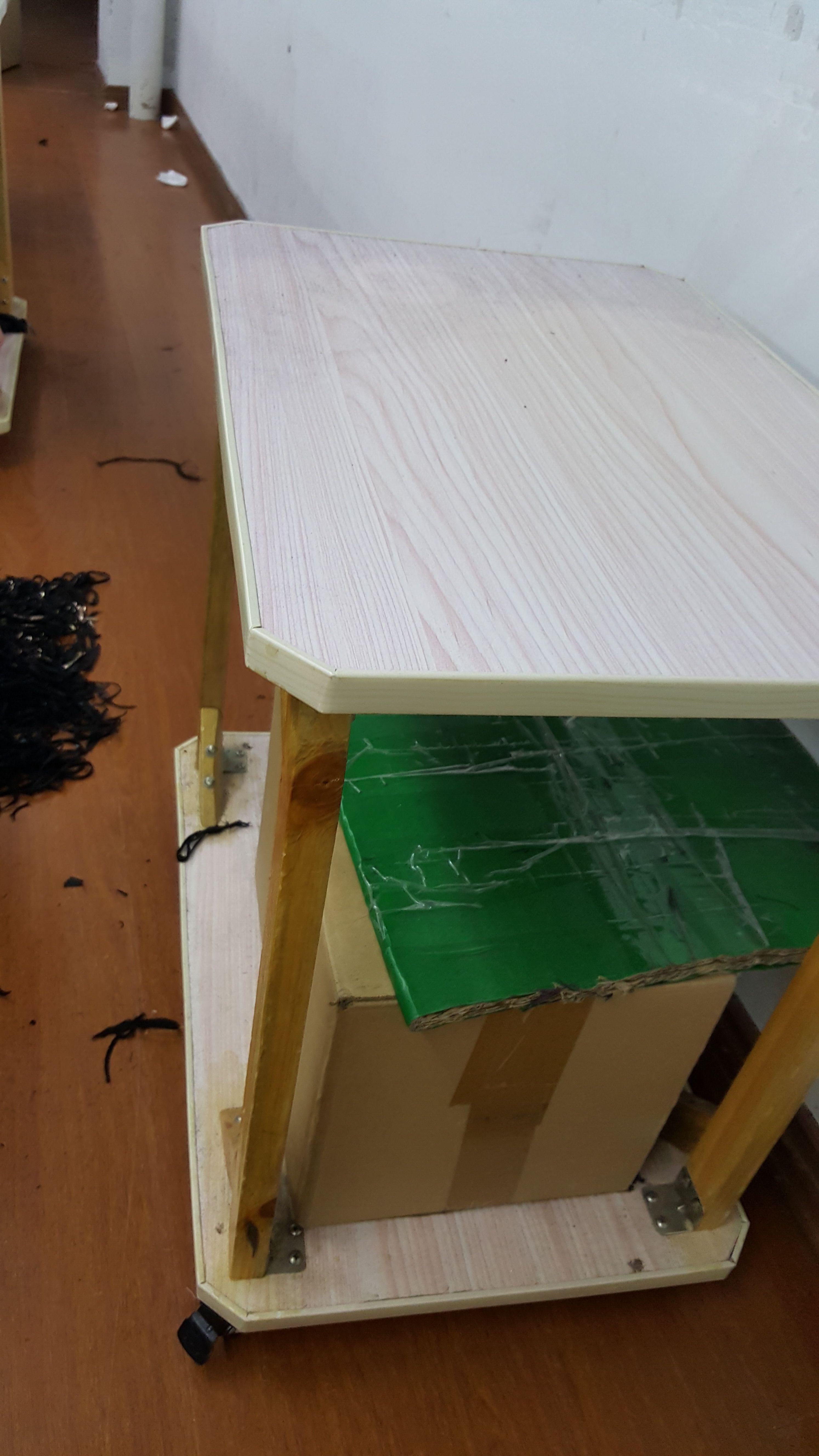 一个年产值两千万但是净利润只有几十万的服装