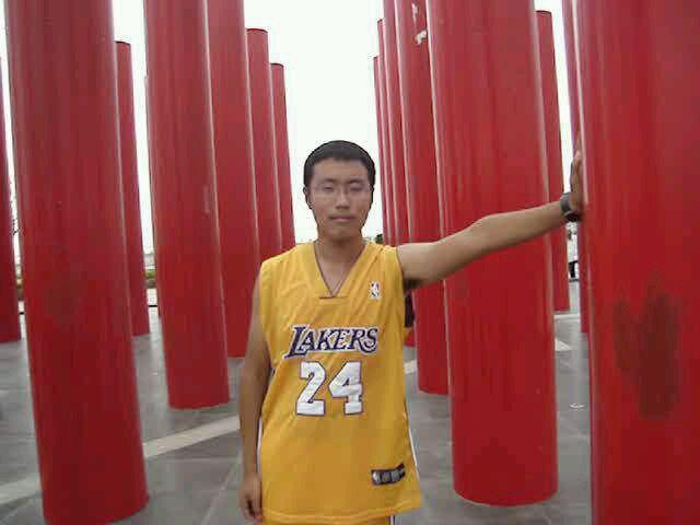 请问Nike为什么给勒布朗詹姆斯终身合同而不是