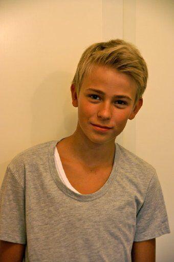 芬兰人是纯黄种人和显白人种混血这种说法是否