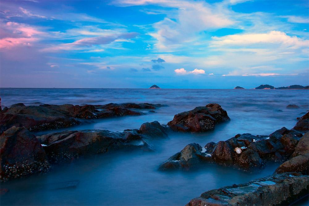 怎样的大海 0d93a9c183f52177e3a69b8ea2dccb59_r.jpg