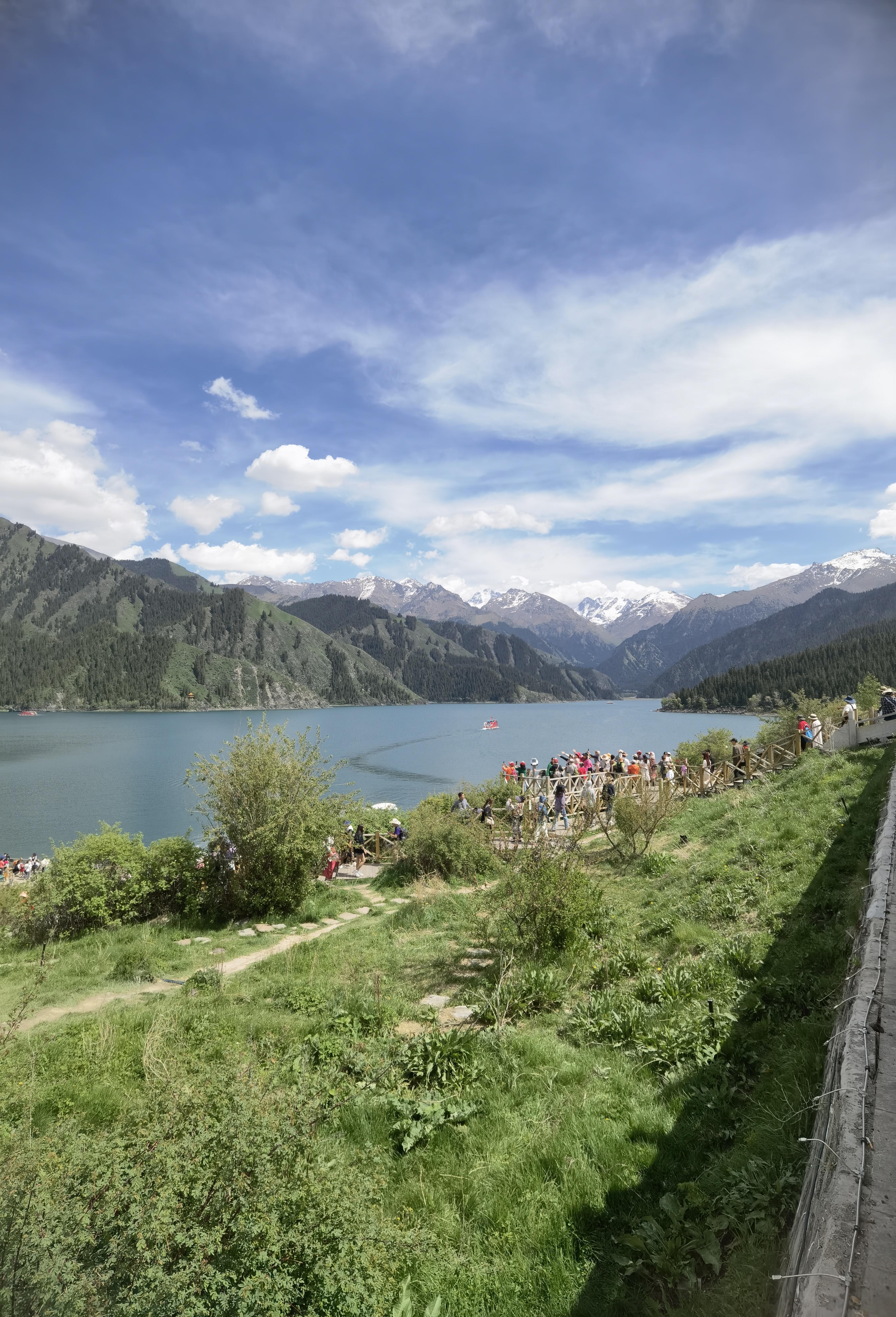 新疆天山天池叫什么名字