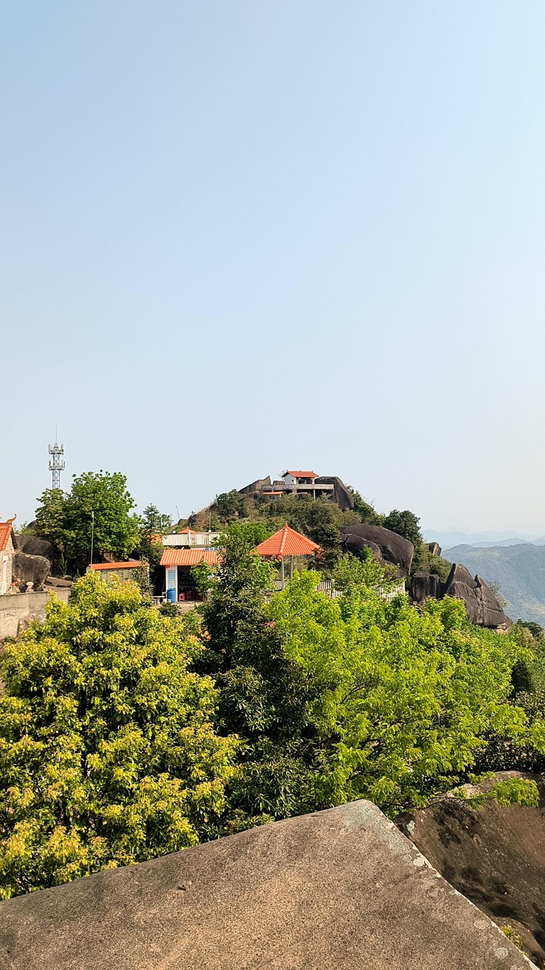 或是在困难面前犹豫时这句话就会在我心中响起和平县仙人嶂风景区介绍
