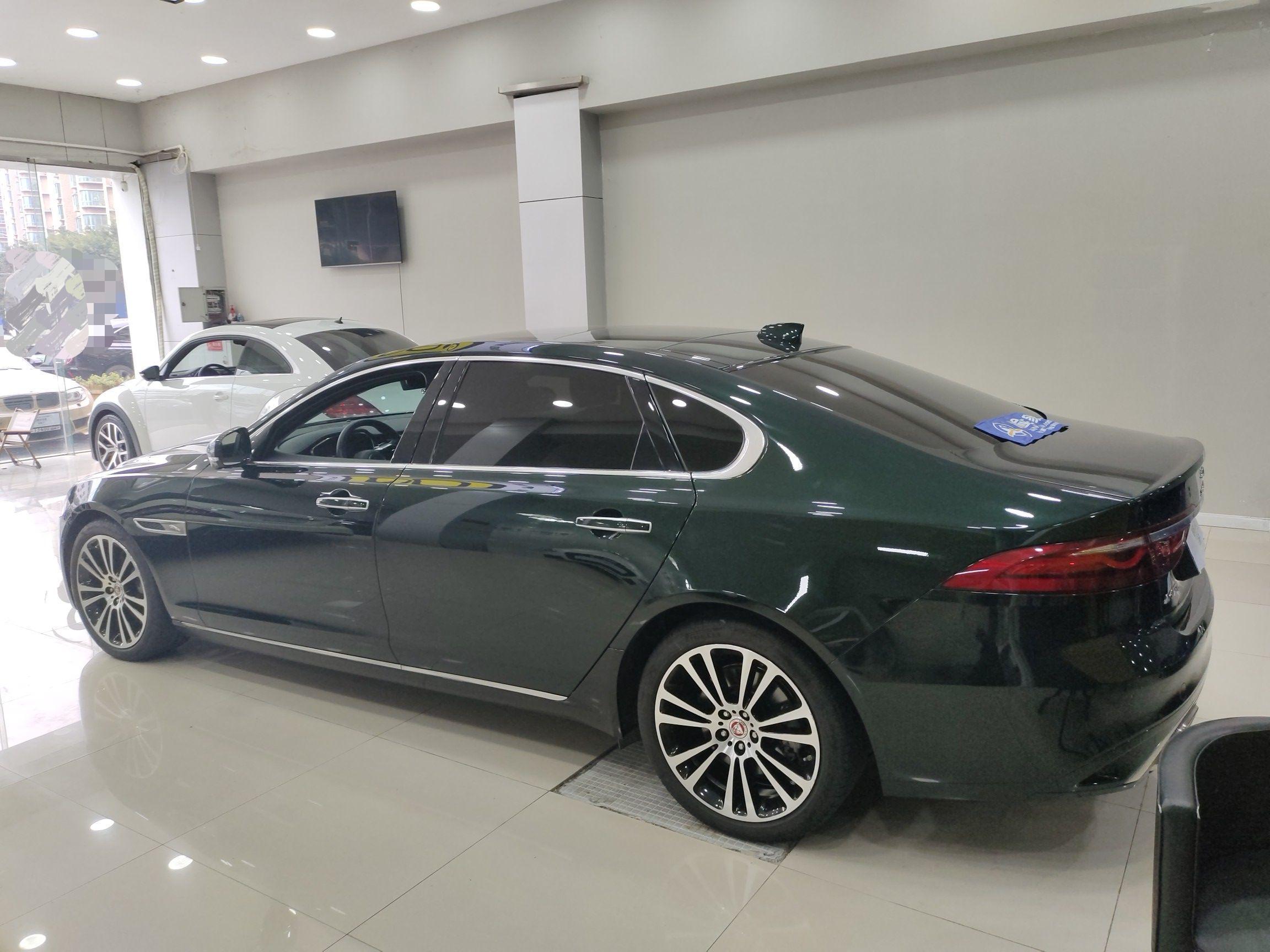 落地40万的捷豹xfl开两年半只能卖20万车主欲哭无泪