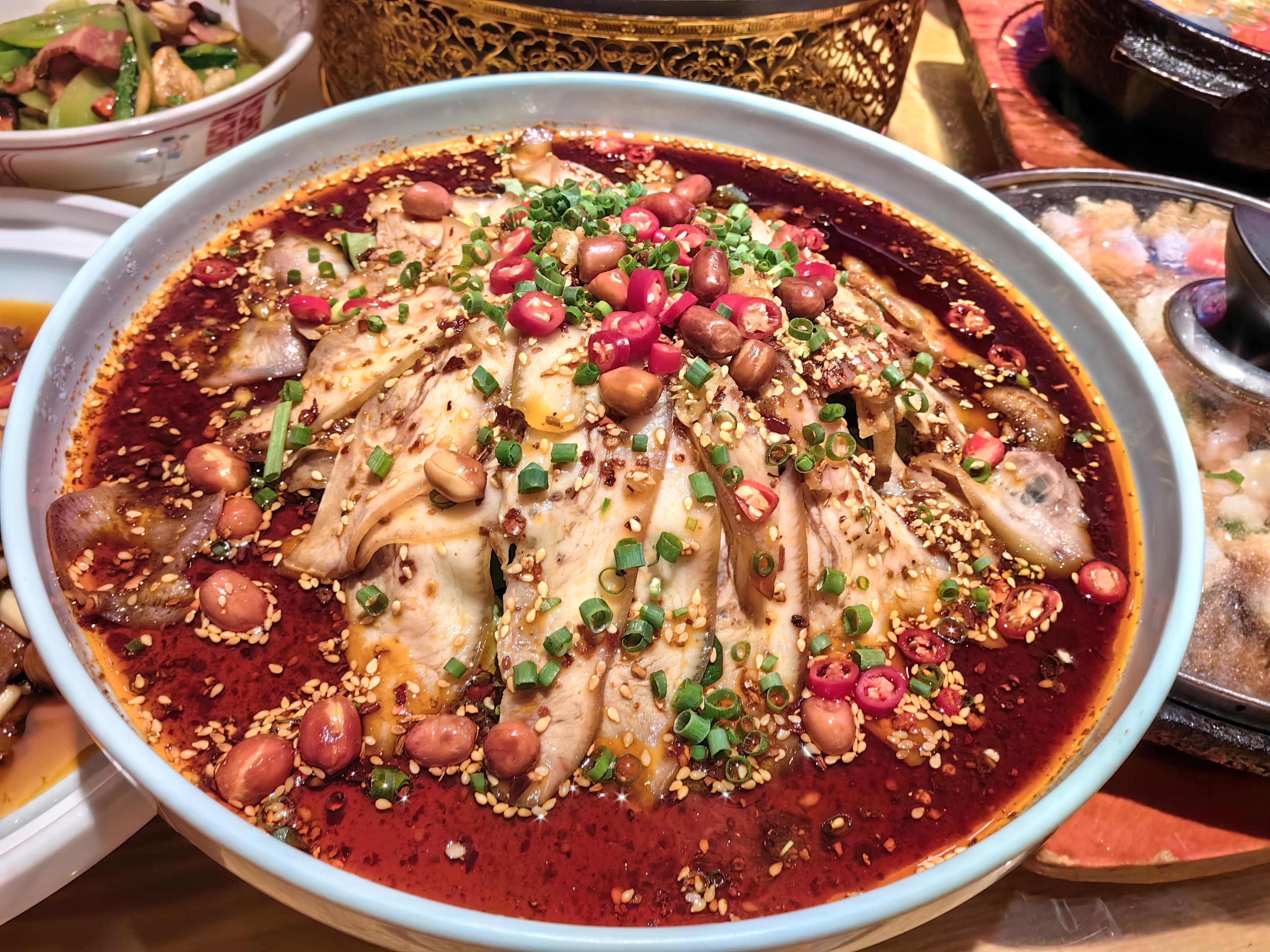 樱花小朵朵 的想法: 藏在绵阳的美食 | 93美食名称:激情青椒鱼 br>