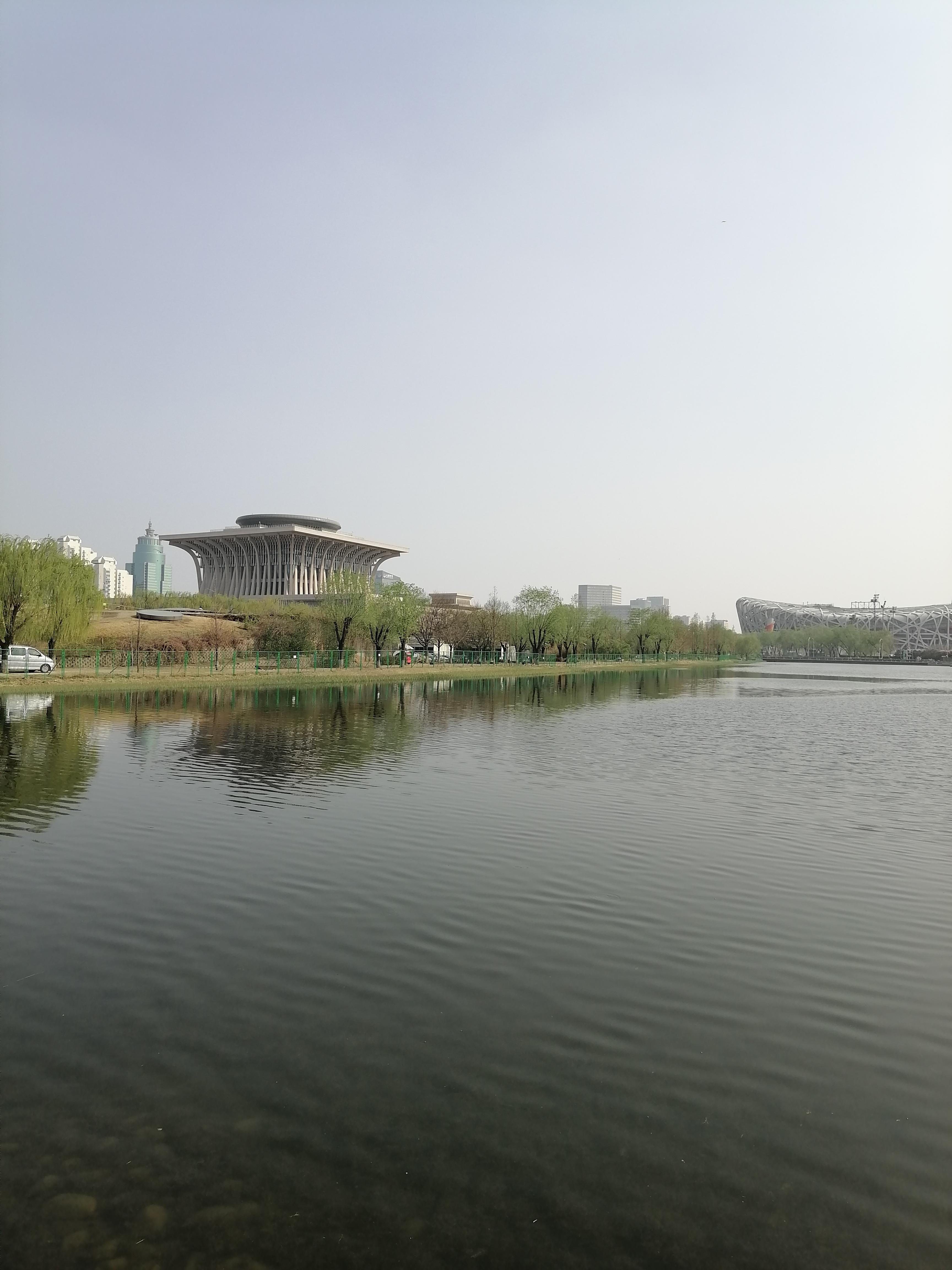 南北 的想法: 奥林匹克公园广场 | 奥林匹克公园广场,建筑物雄伟壮观