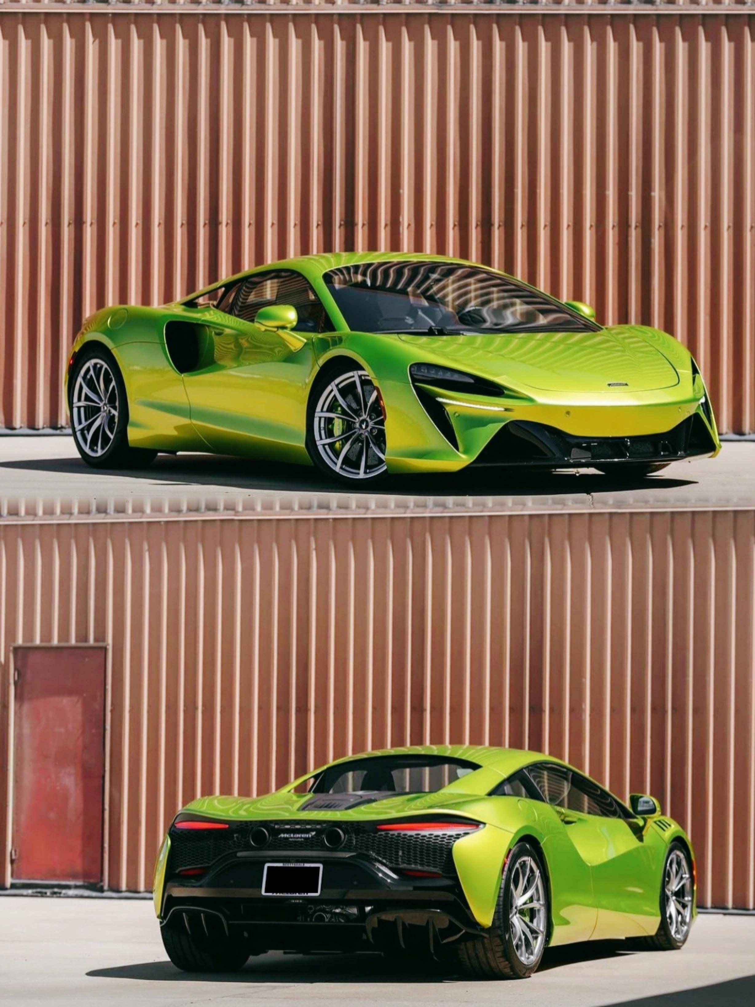 光速超跑 的想法: 荧光绿的迈凯伦!