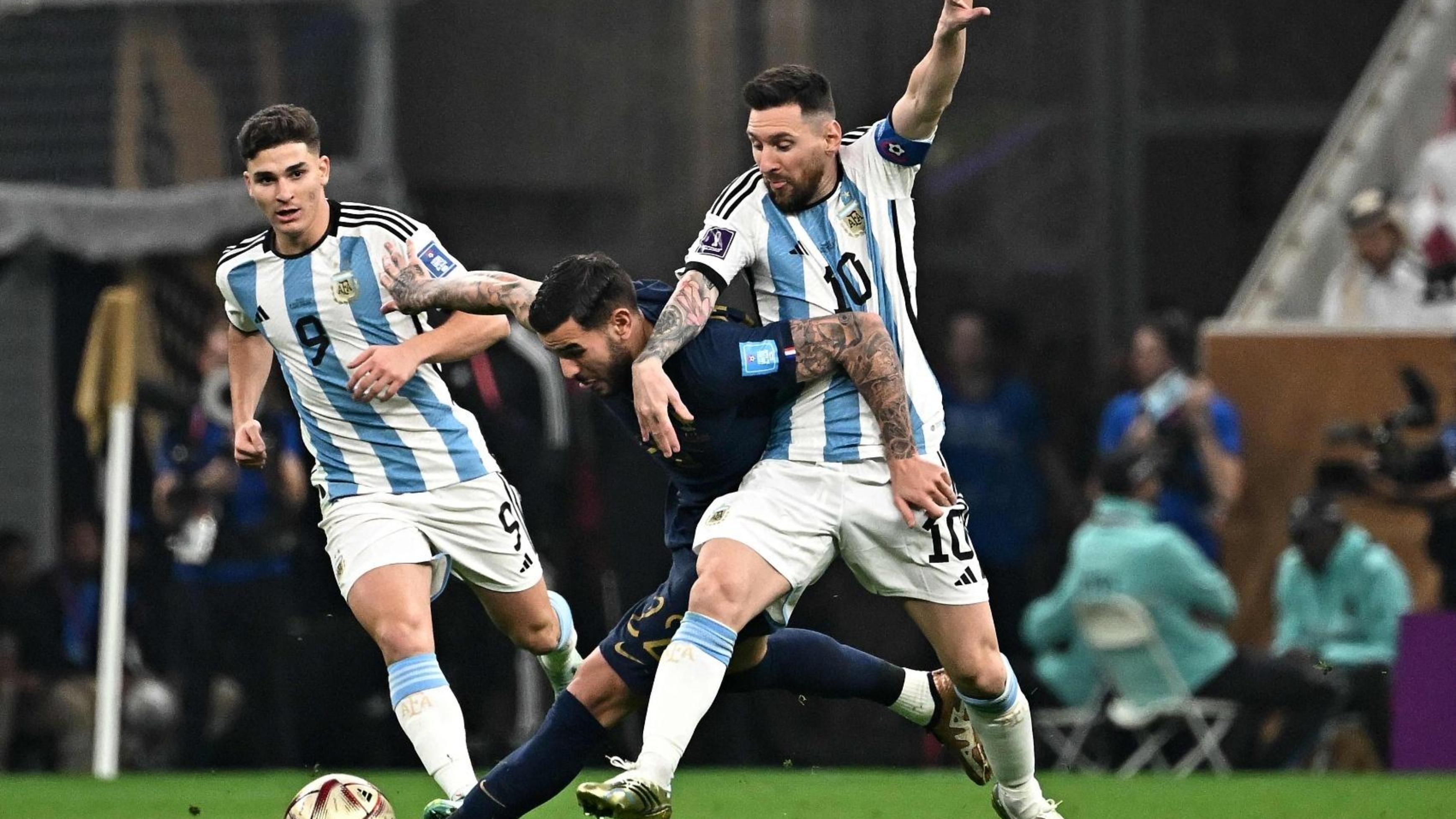 大叔聊足球 的想法: 再预热金球奖,梅西获评全球市场价值运动员第一 