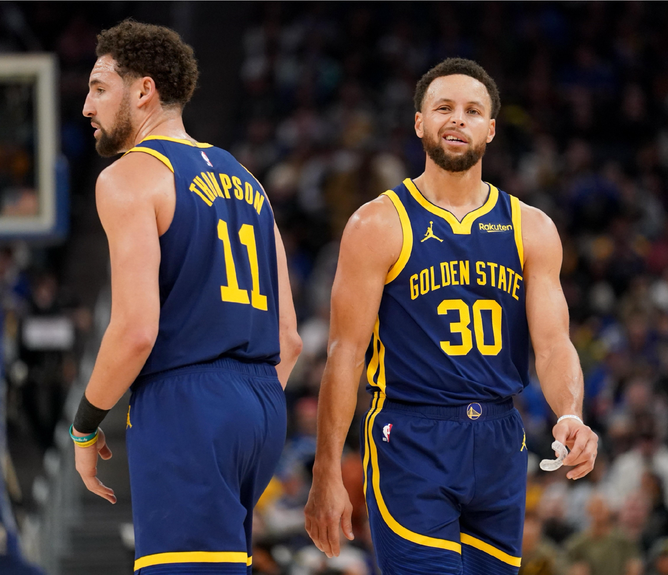 爱摄影的nba球迷 的想法: 八人得分上双金州勇士豪取五连胜重回附加赛