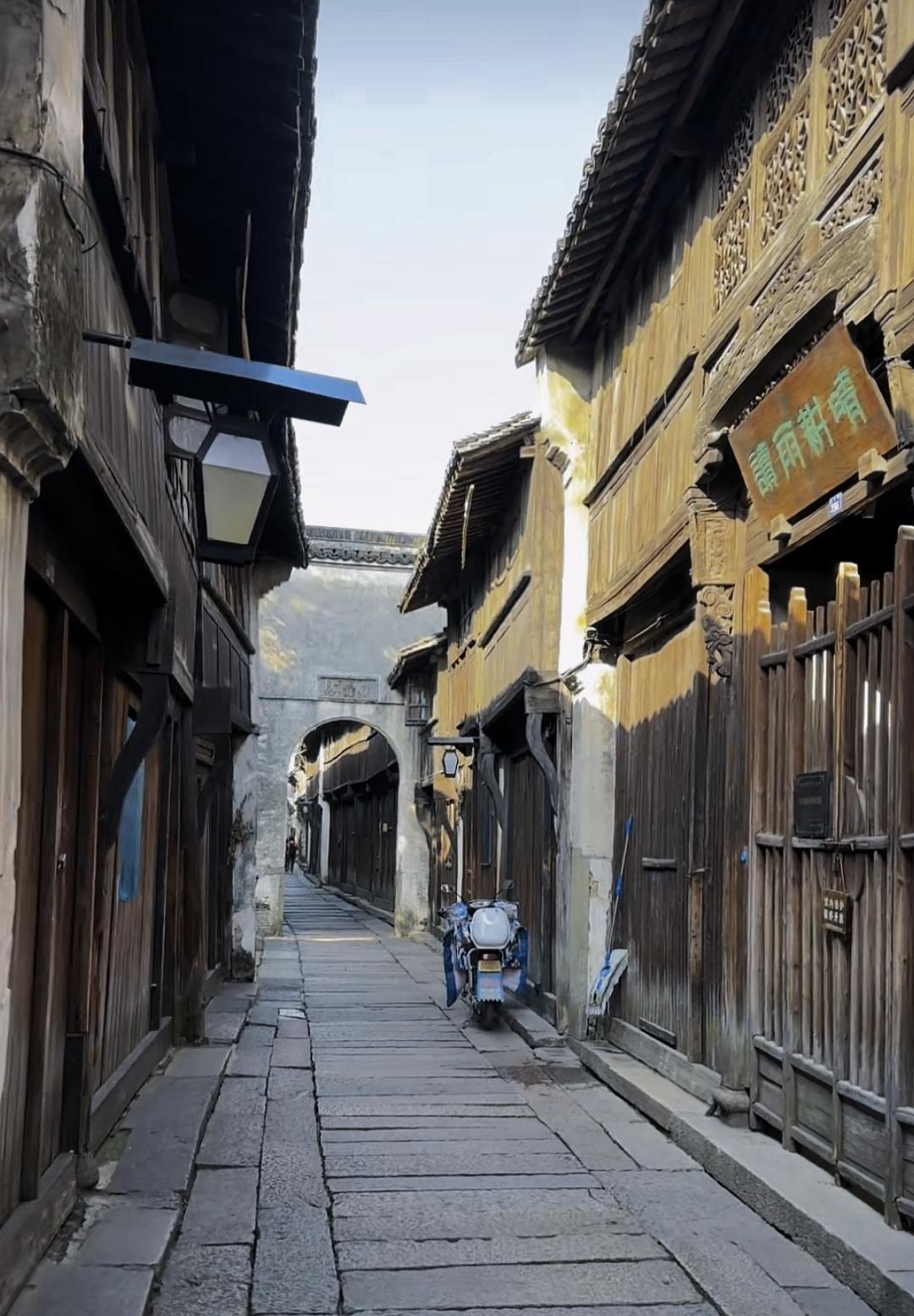 伊琳 的想法: 江南的小巷