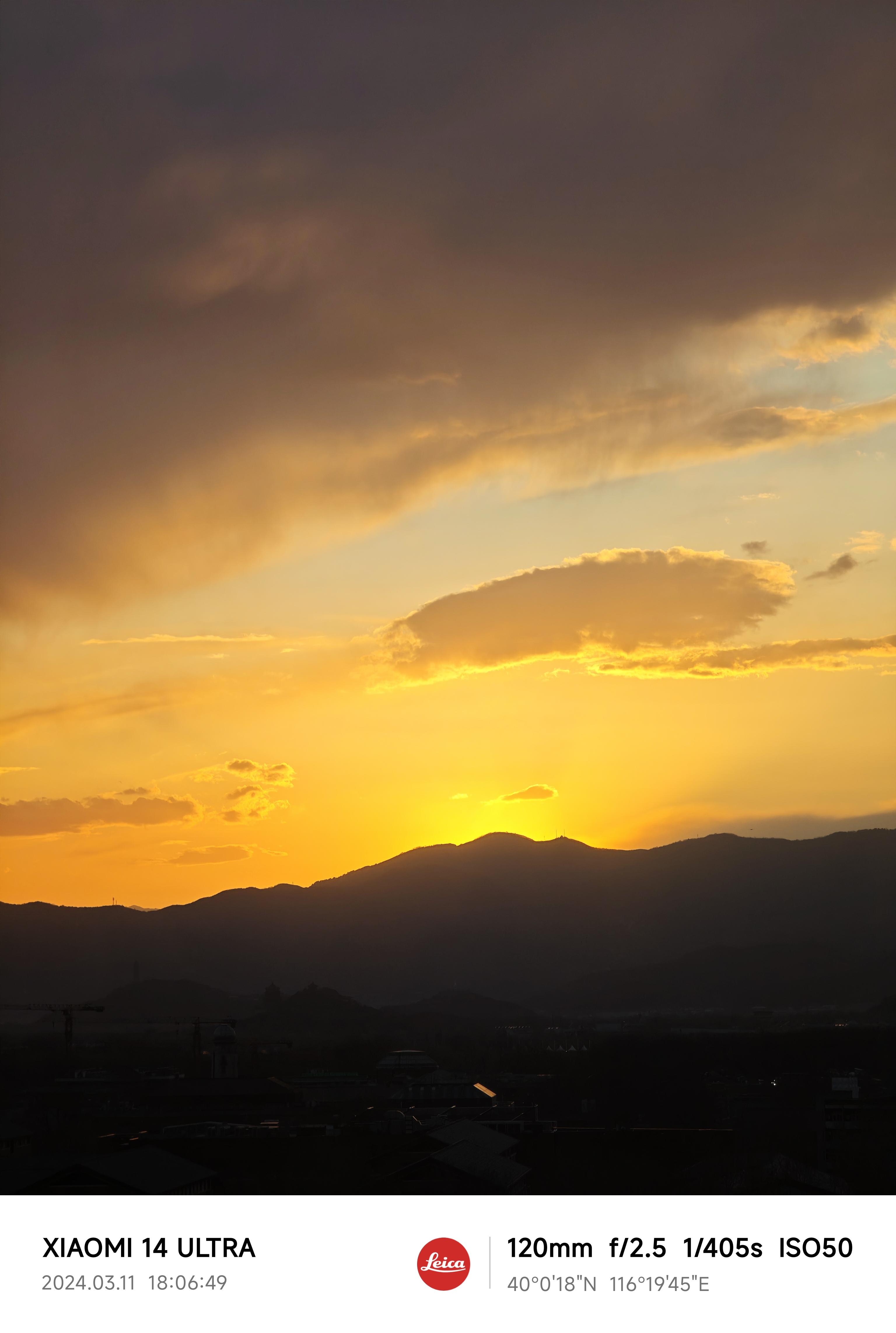 天边的云彩! br> br>  a class="hash_tag" href="https://www.