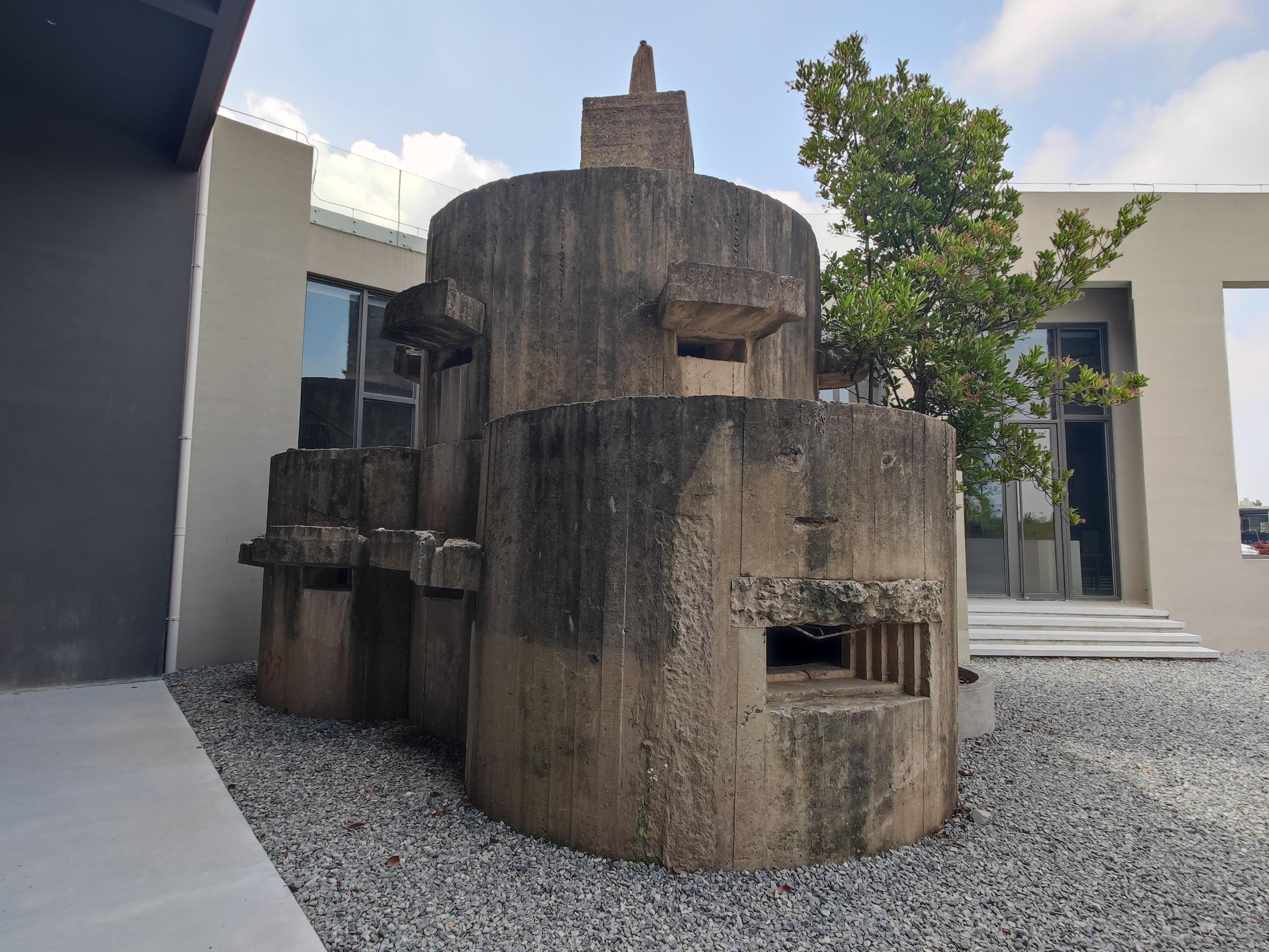 铁血军魂 的想法: 位于上海沪太路的一座经历了抗战和解放战争的子母