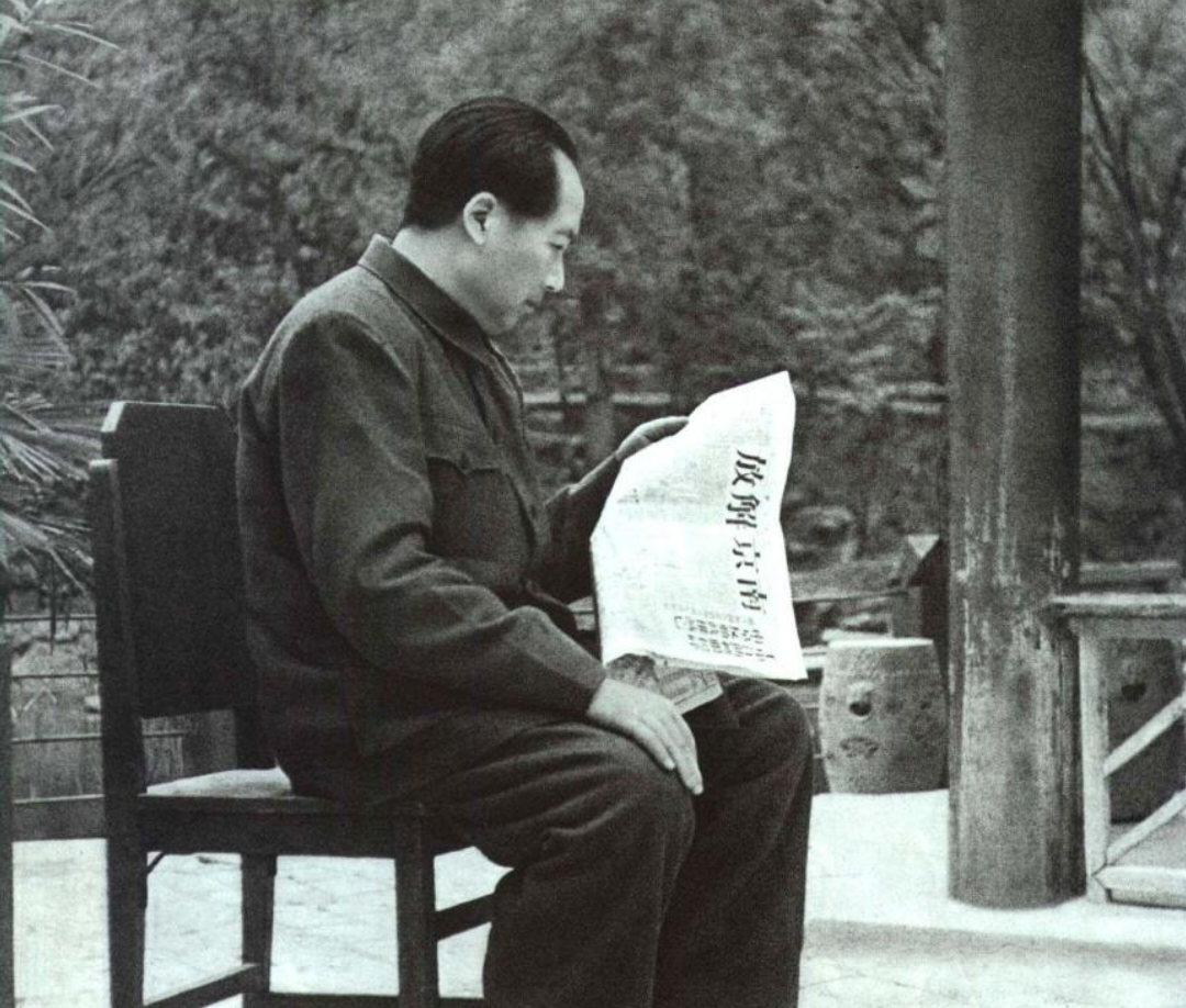 虹映汉云 的想法: 千古一人! | 每次看到教员都是深深地敬仰,是仰视.