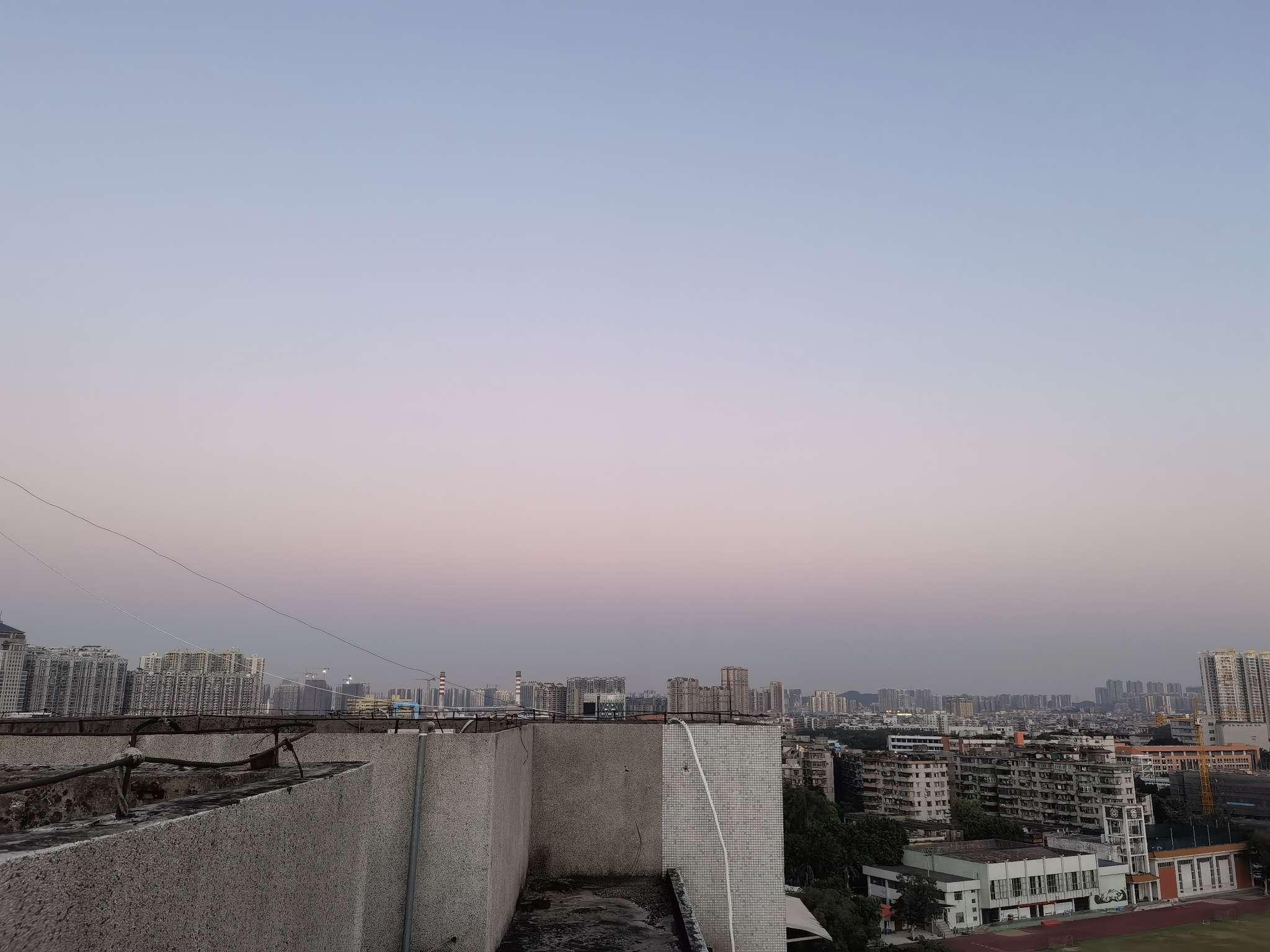 努力上岸的鱼 的想法: 被诈骗3个多月了,我从天台的边缘走下来了