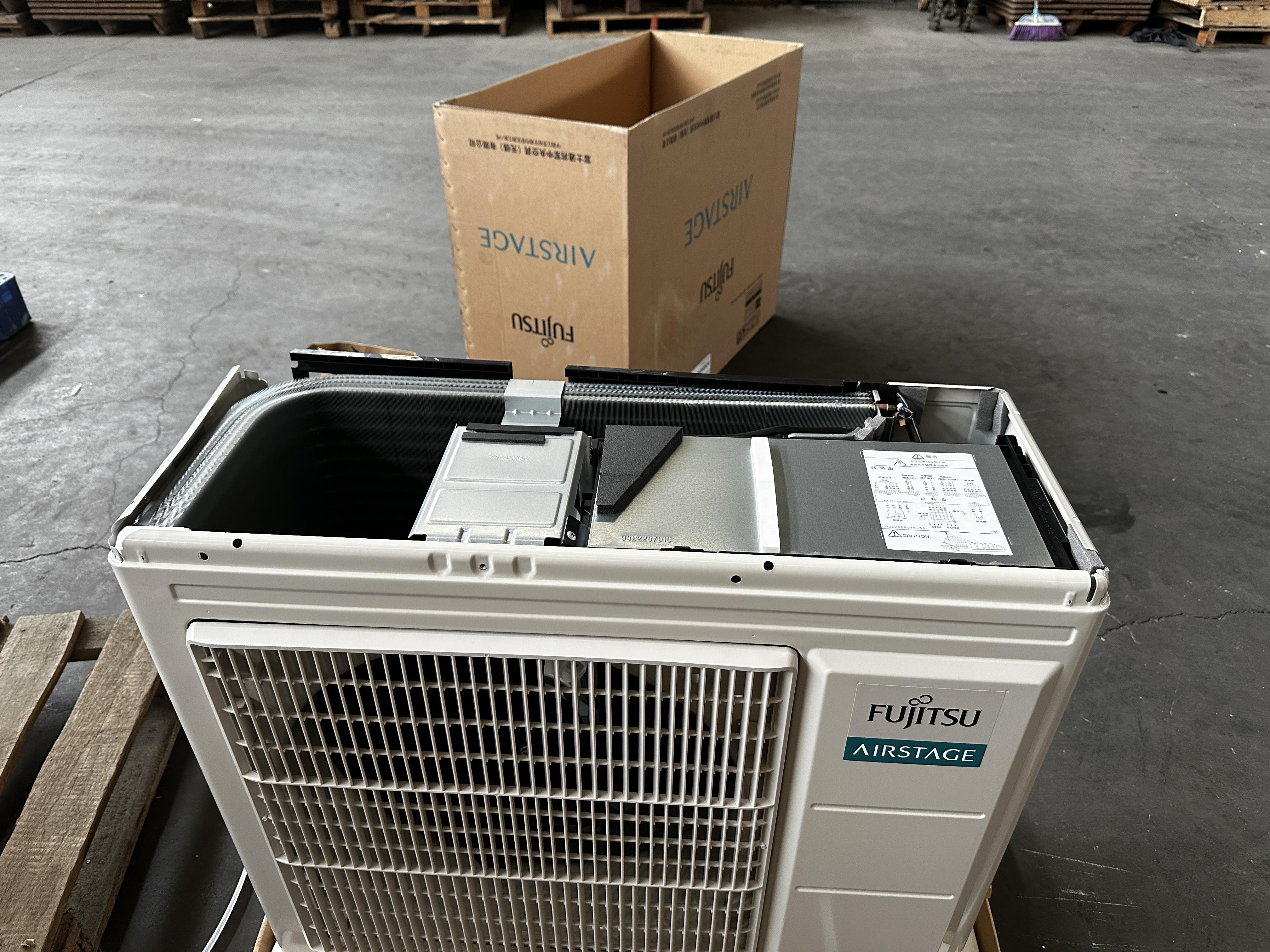 插播一条拆机评测最新消息去年十一月底富士通拟更新新能效h系列全