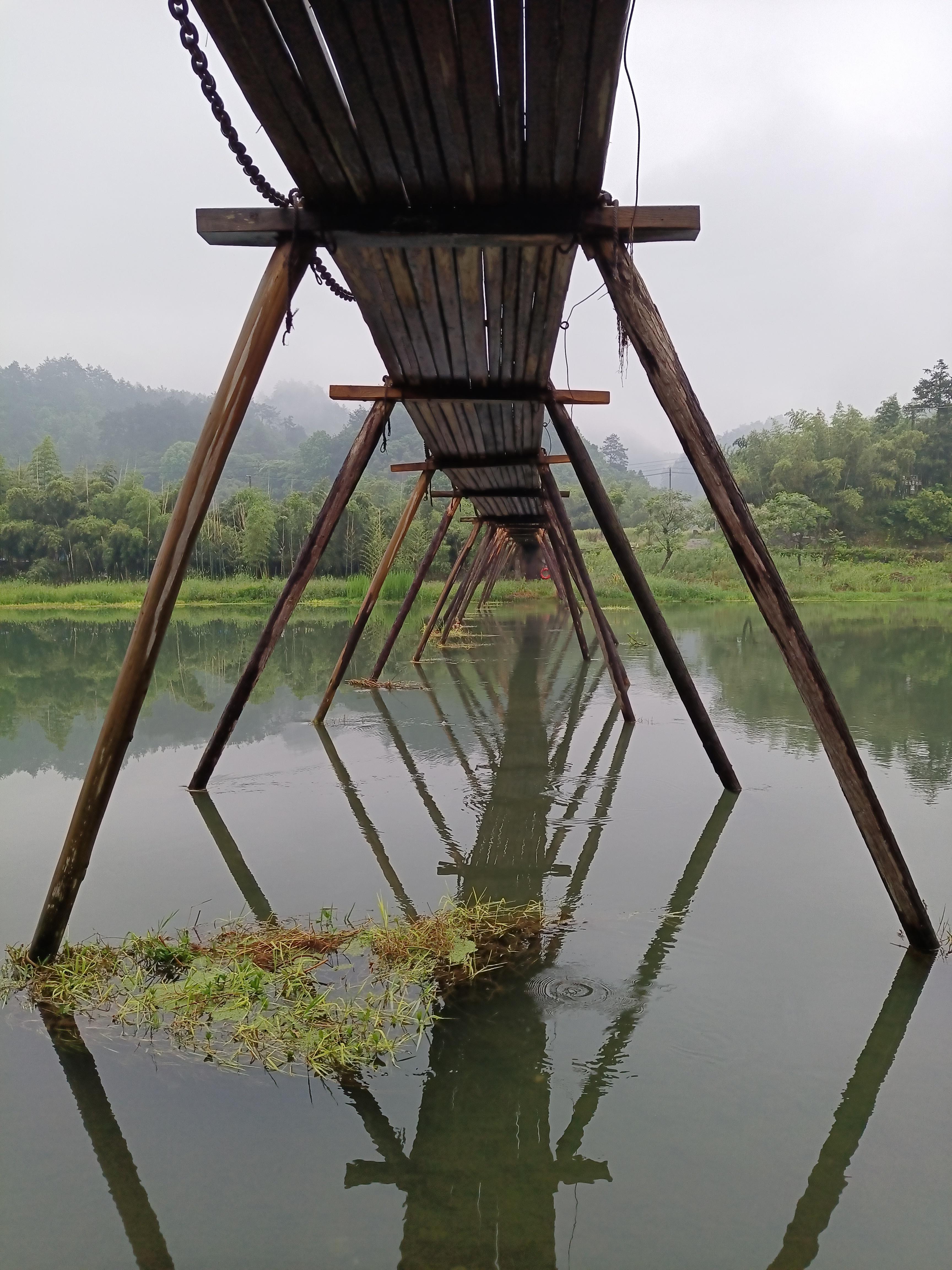 方祯 的想法: 板凳桥:勇敢的跑起来吧!