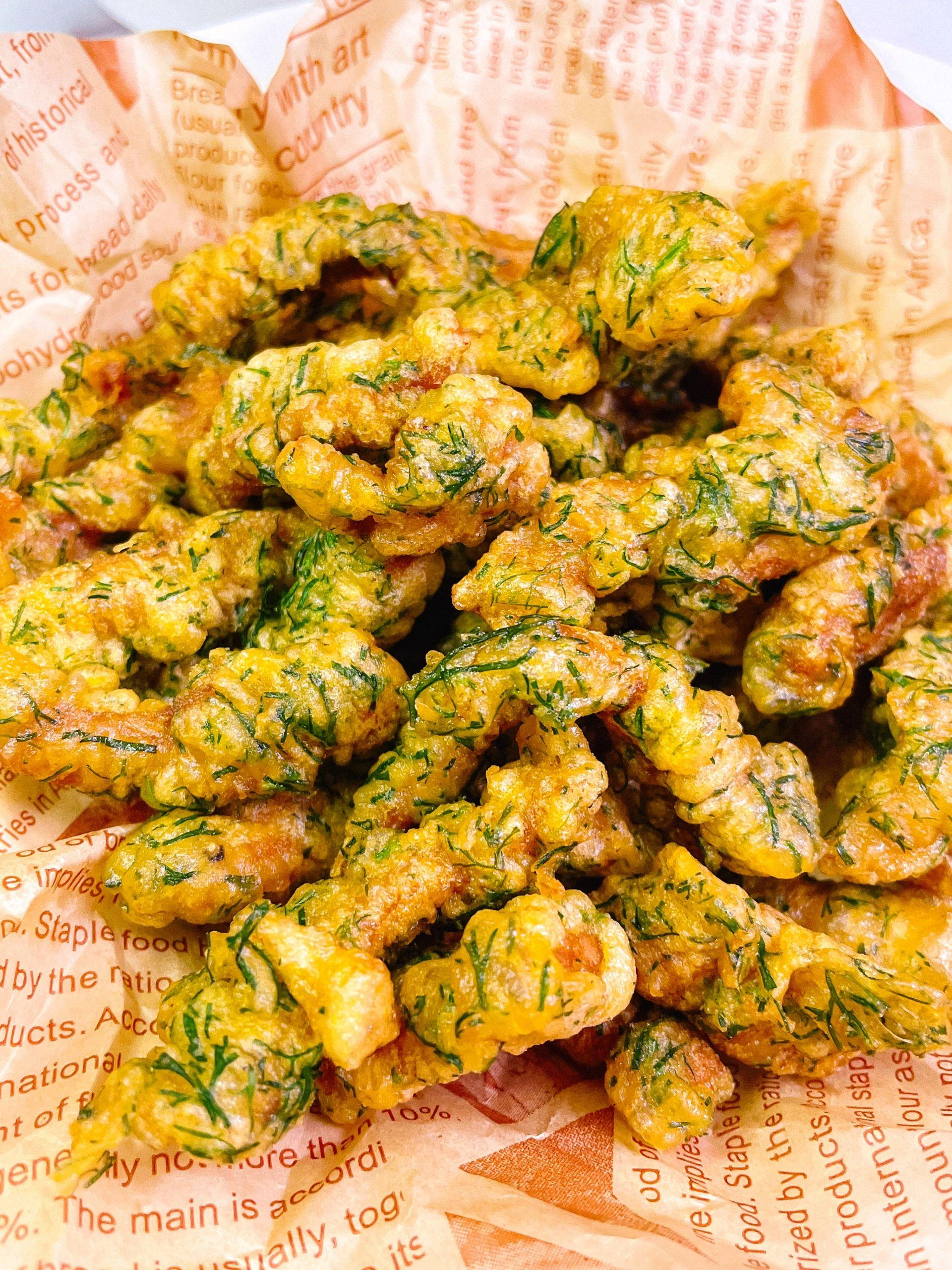 外酥里嫩,酥脆可口, | 茴香小酥肉 br>加点茴香的小酥肉条太好吃啦!