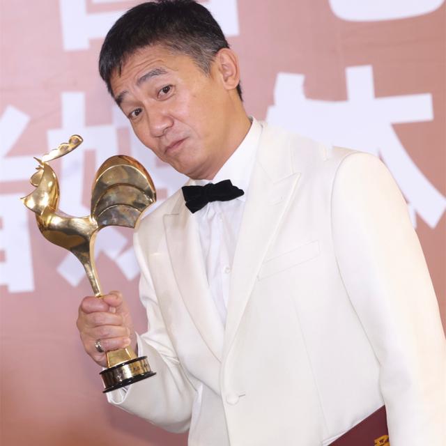 小剧爱读书 的想法: 金鸡奖揭晓,影帝梁朝伟动态评论区人气高涨