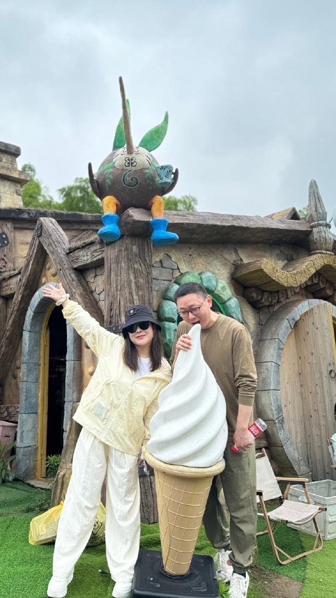 隆鼻医生张龙 的想法: 和团队小伙伴们团建