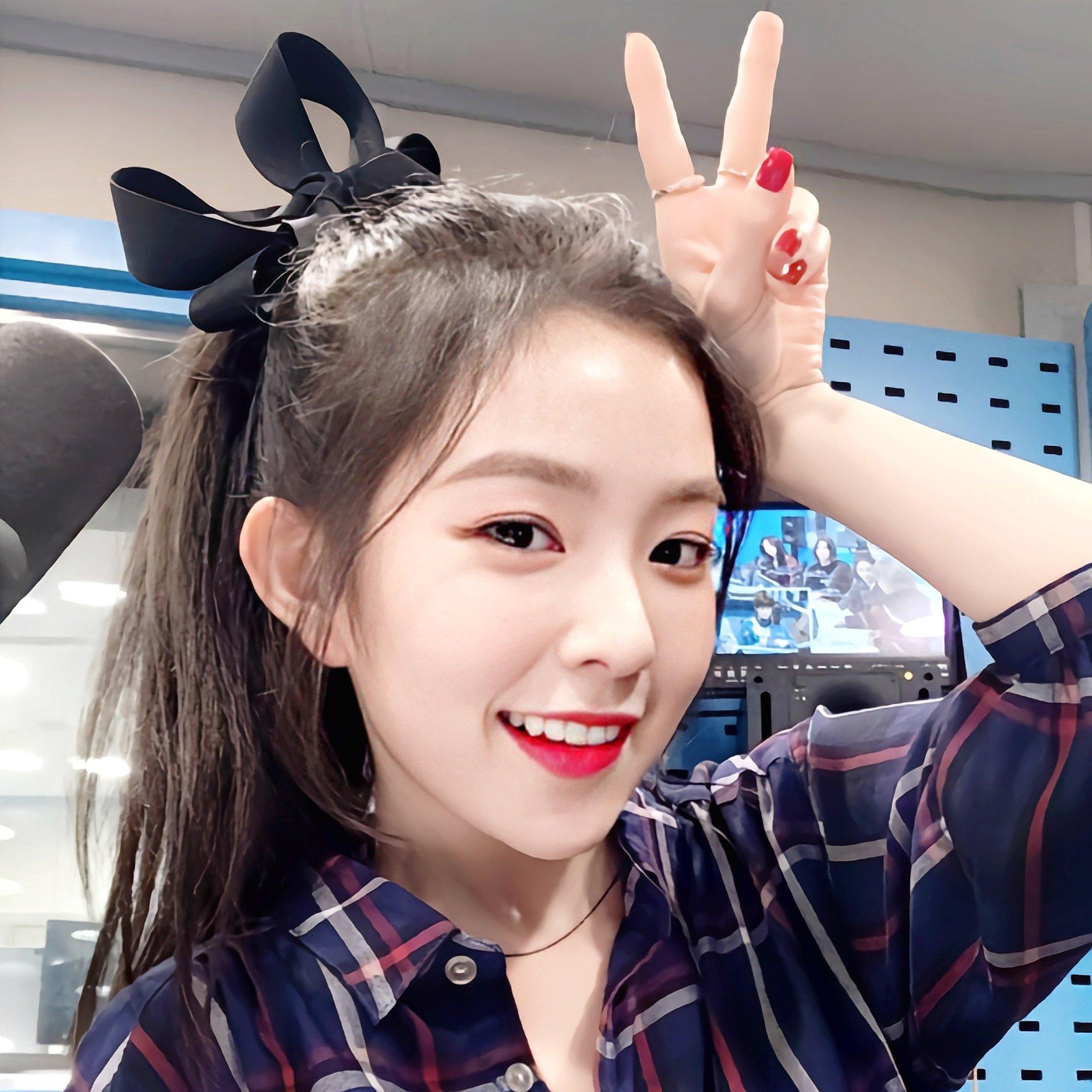 李种唐 的想法: 裴珠泫 | 中文名:裴珠泫 br>外文名:irene,0935