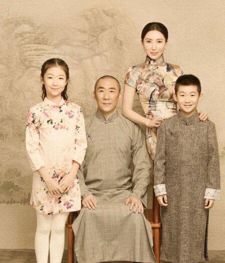 章子怡被称为娱乐圈樊胜美她的哥嫂和父母一直在压榨她使得她在家庭中