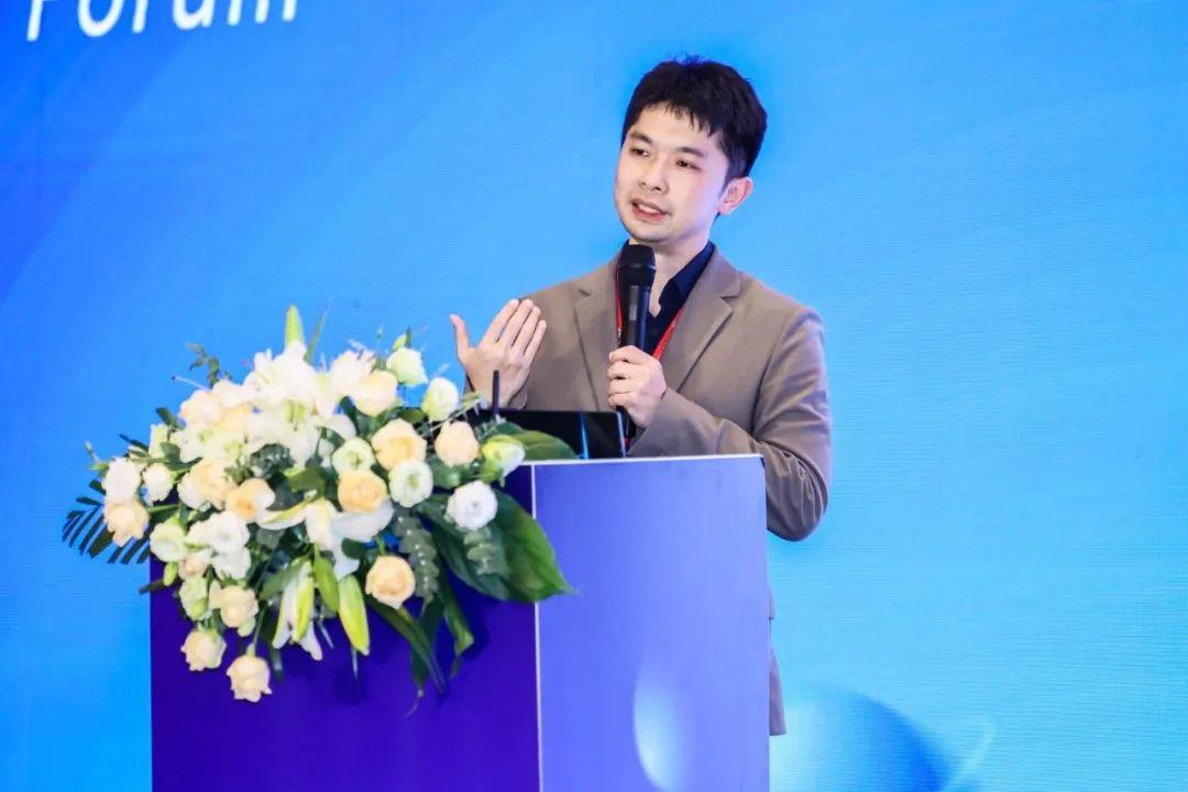 优时颜皮肤衰老研究中心研究员叶睿东亚人皮肤衰老更偏向下垂和较多