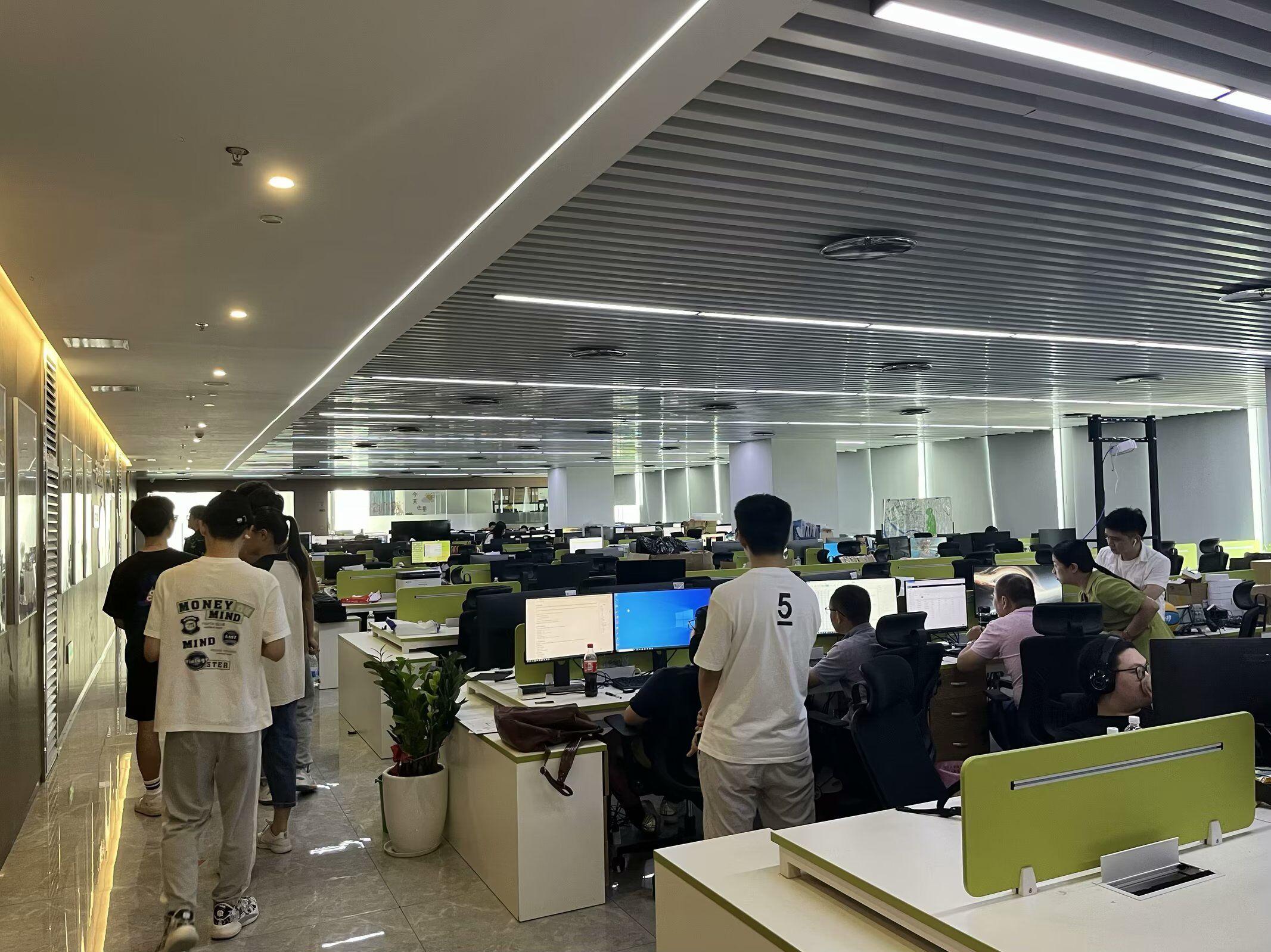 传一卓跃it培训 的想法: 华为ict夏令营之科技名企游