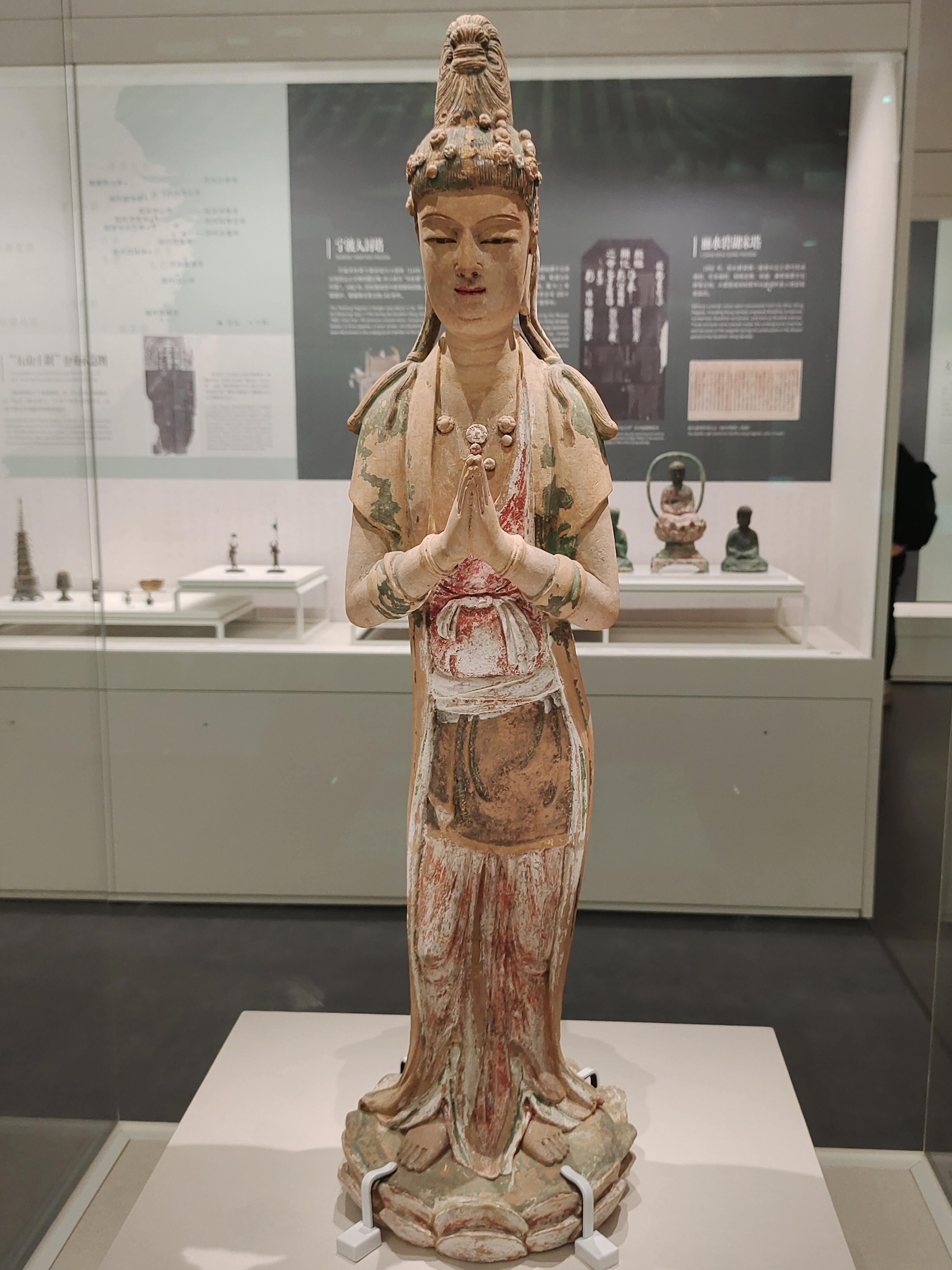 zoezhou 的想法: 打卡浙江博物馆之彩塑泥观音