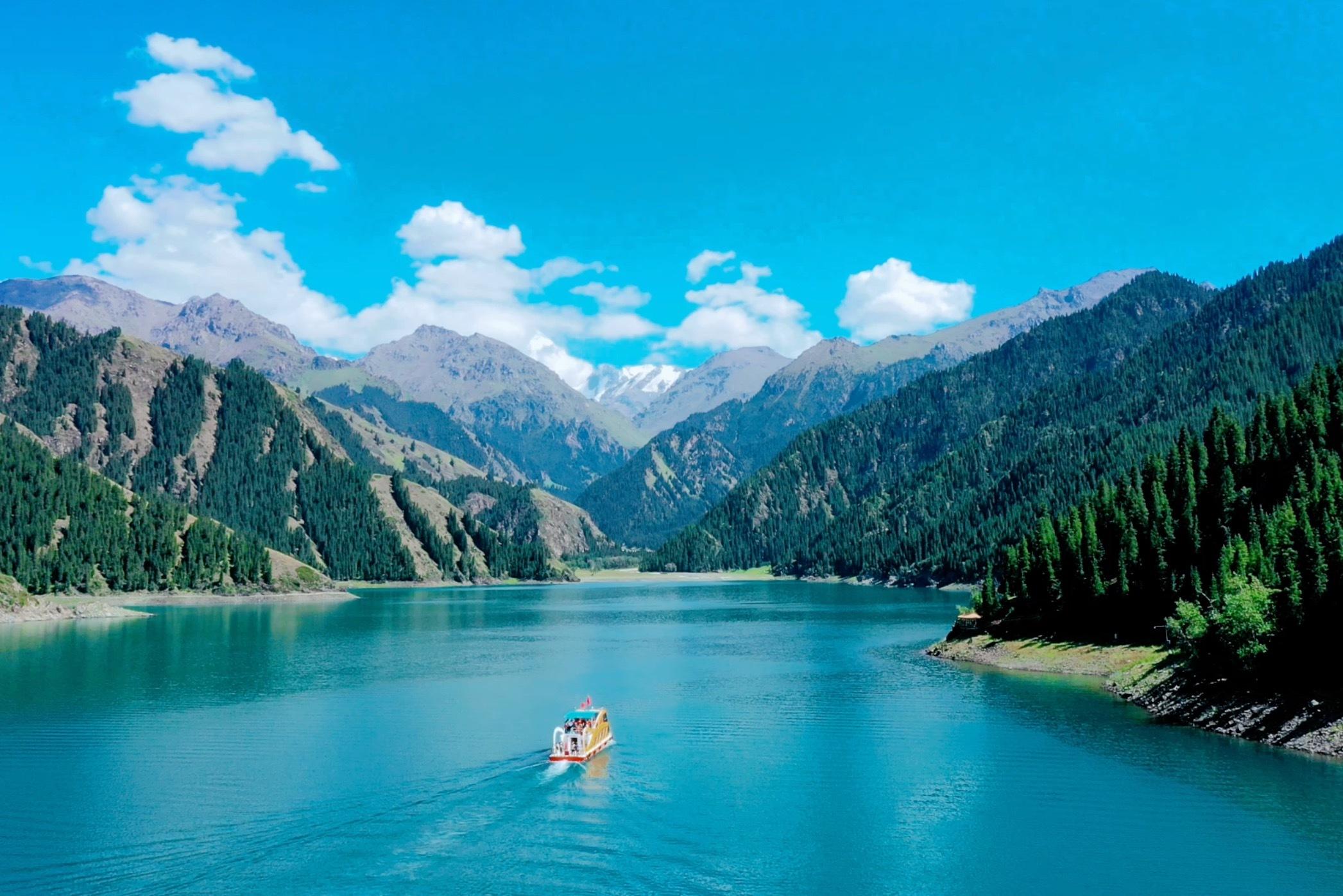 新疆天山天池旅游风景区