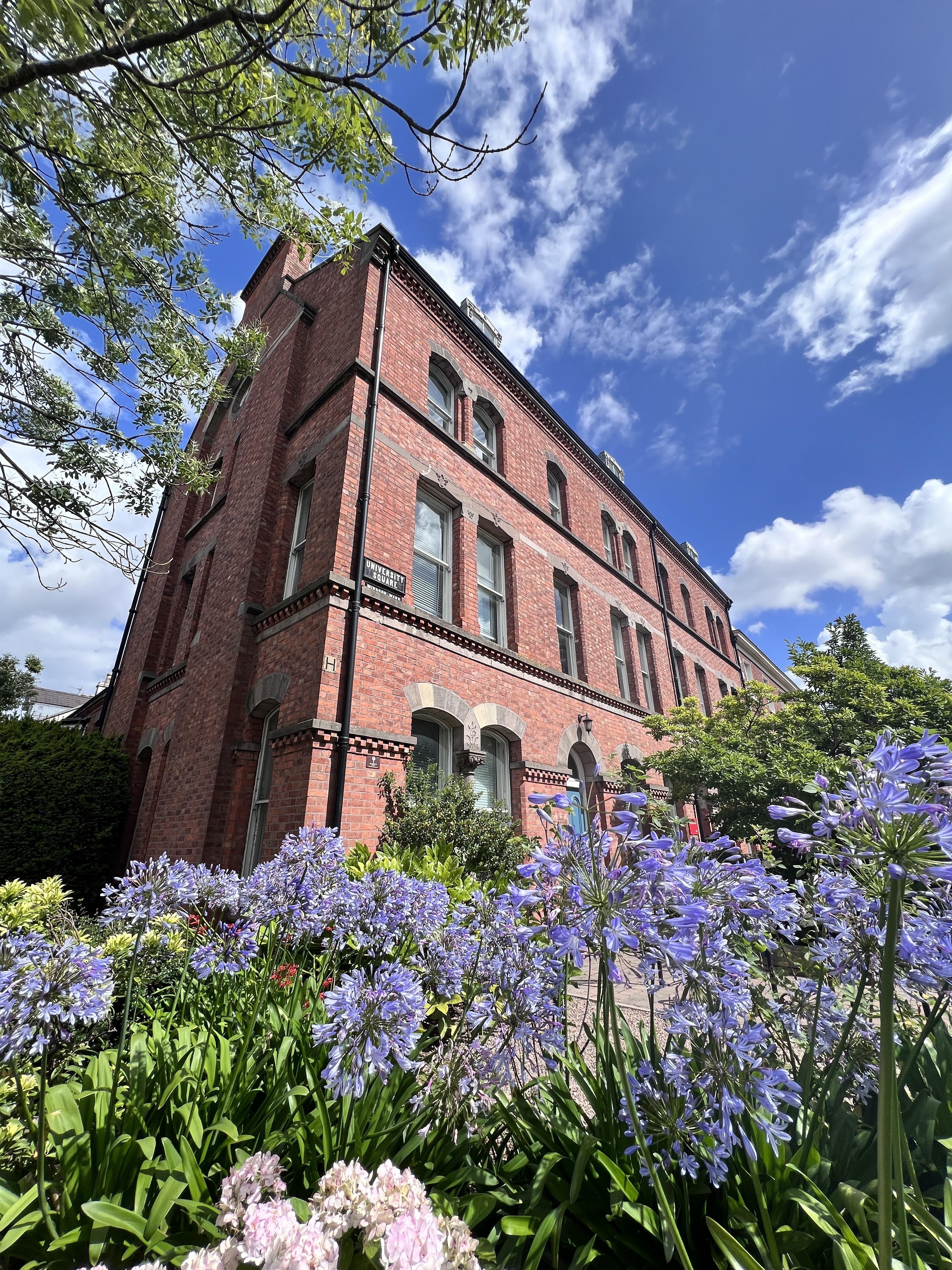 耳多 的想法: 从英国女王大学到北洋