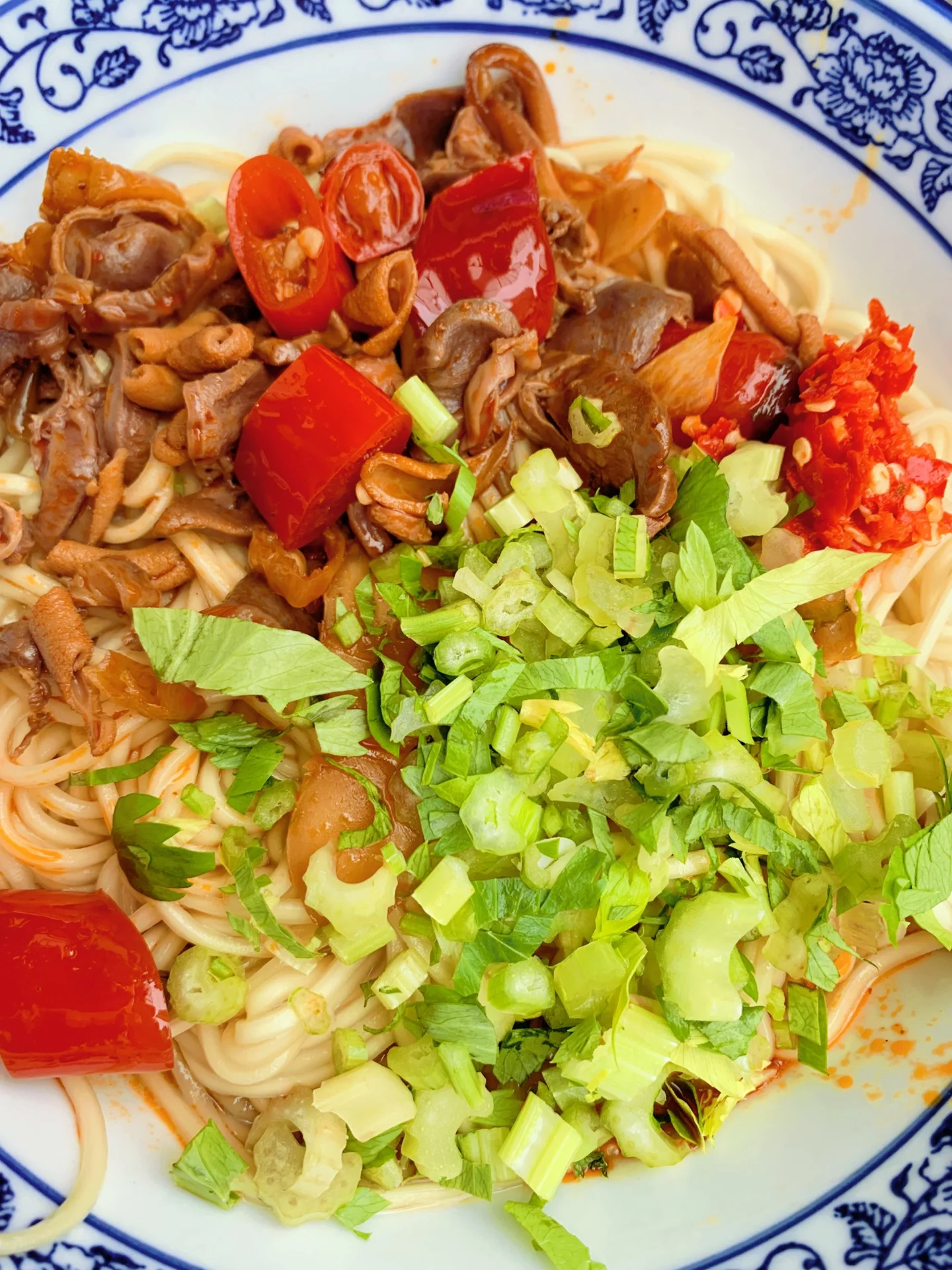 九眼桥的老店美味环境:20平米的小店,位置在牛王庙地铁口h口,纯k旁边