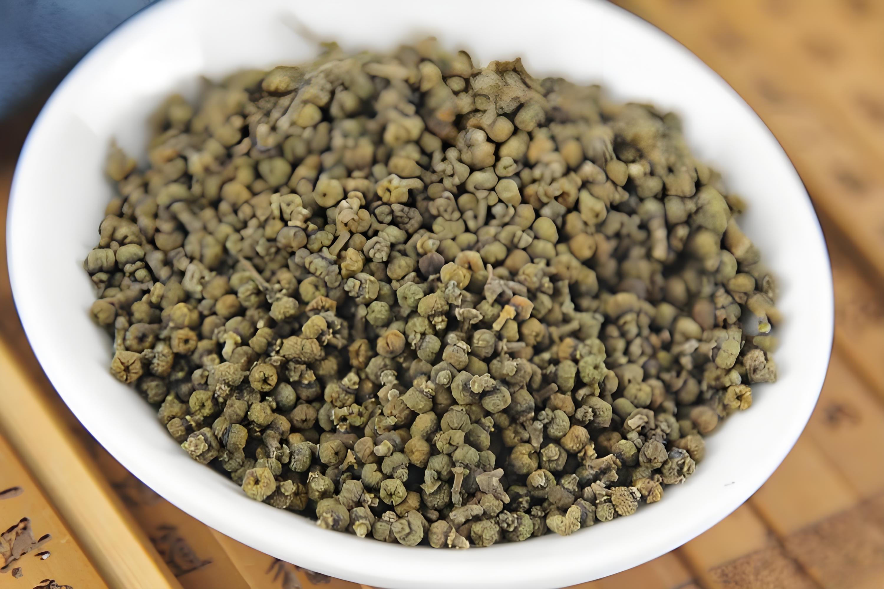 科刘医生 的想法: 一味中药三效:上能疏肝,中能温胃,下能暖肾 吴茱萸