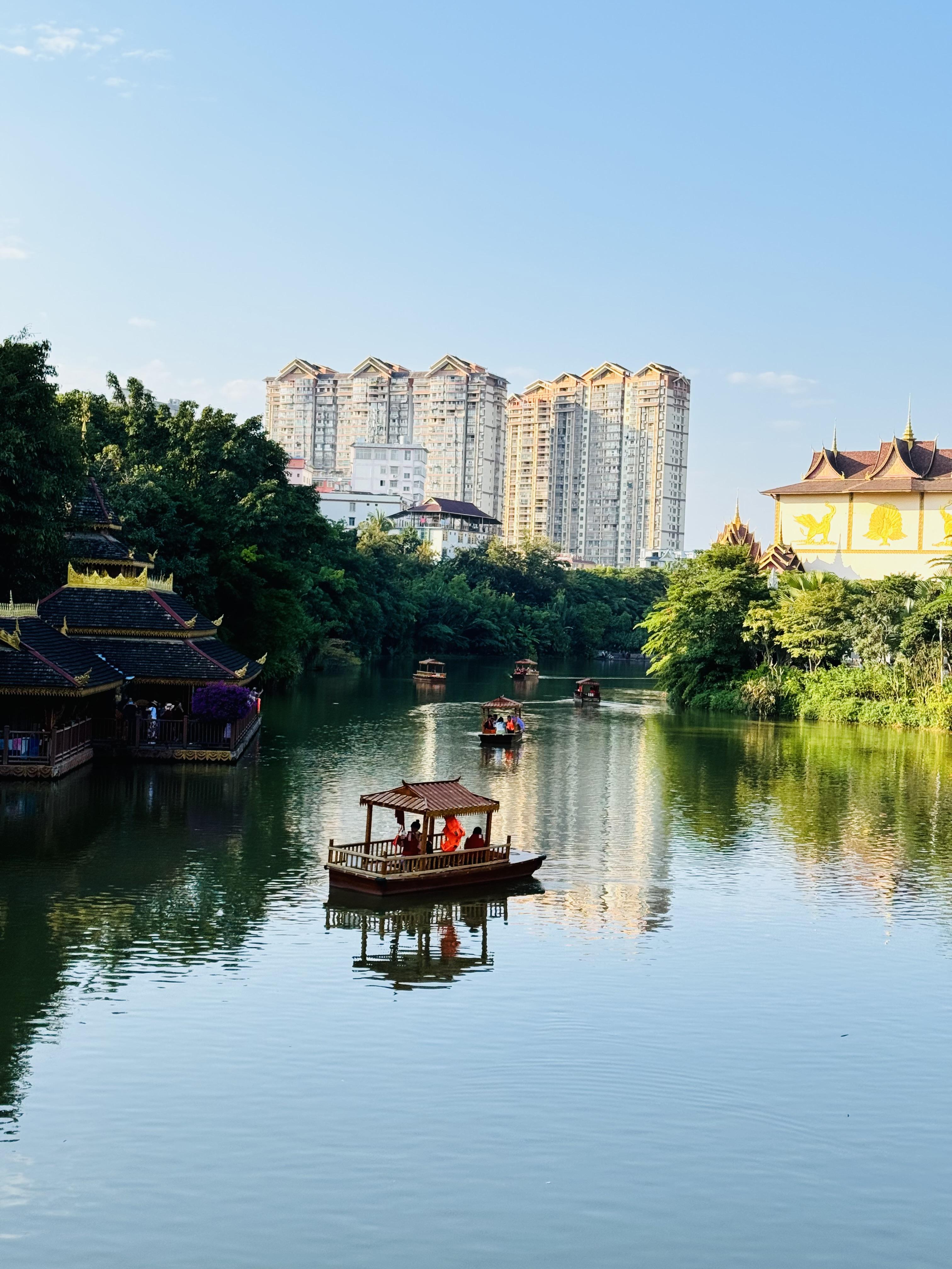 立早小柒 的想法: 西双版纳曼听皇家公园 | 曼听公园是西双版纳最古老