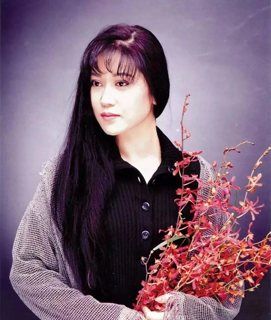 台湾80年代女歌手图片