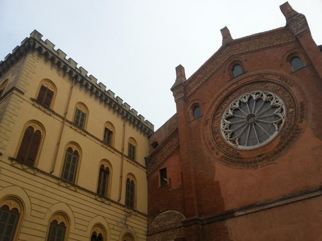 我是16届美术生一枚 想去意大利留学 想知道意