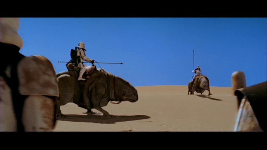 1977年的《星球大战-新希望》15分钟出现的坐骑是如何拍摄的? - 南方战士的回答 - 知乎