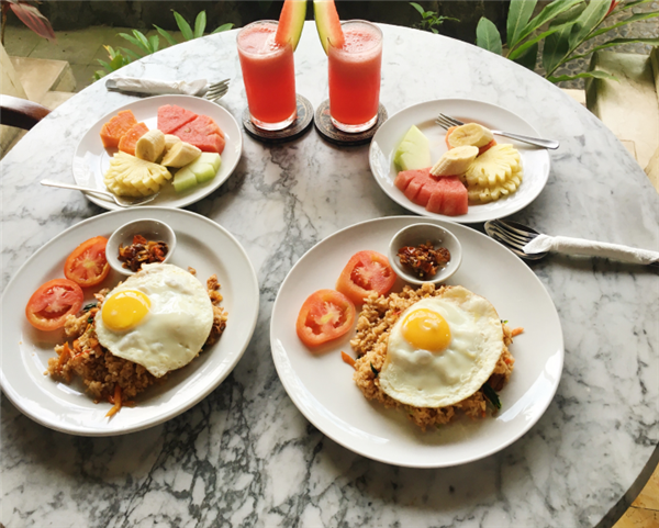 本人公司职员,十月国庆打算义工旅行,期间考个