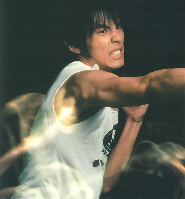 周杰伦的专辑《八度空间》的编曲都是谁?