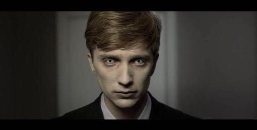 luke newberry / 西蒙 武兹 (罗马里长大的屋大维)