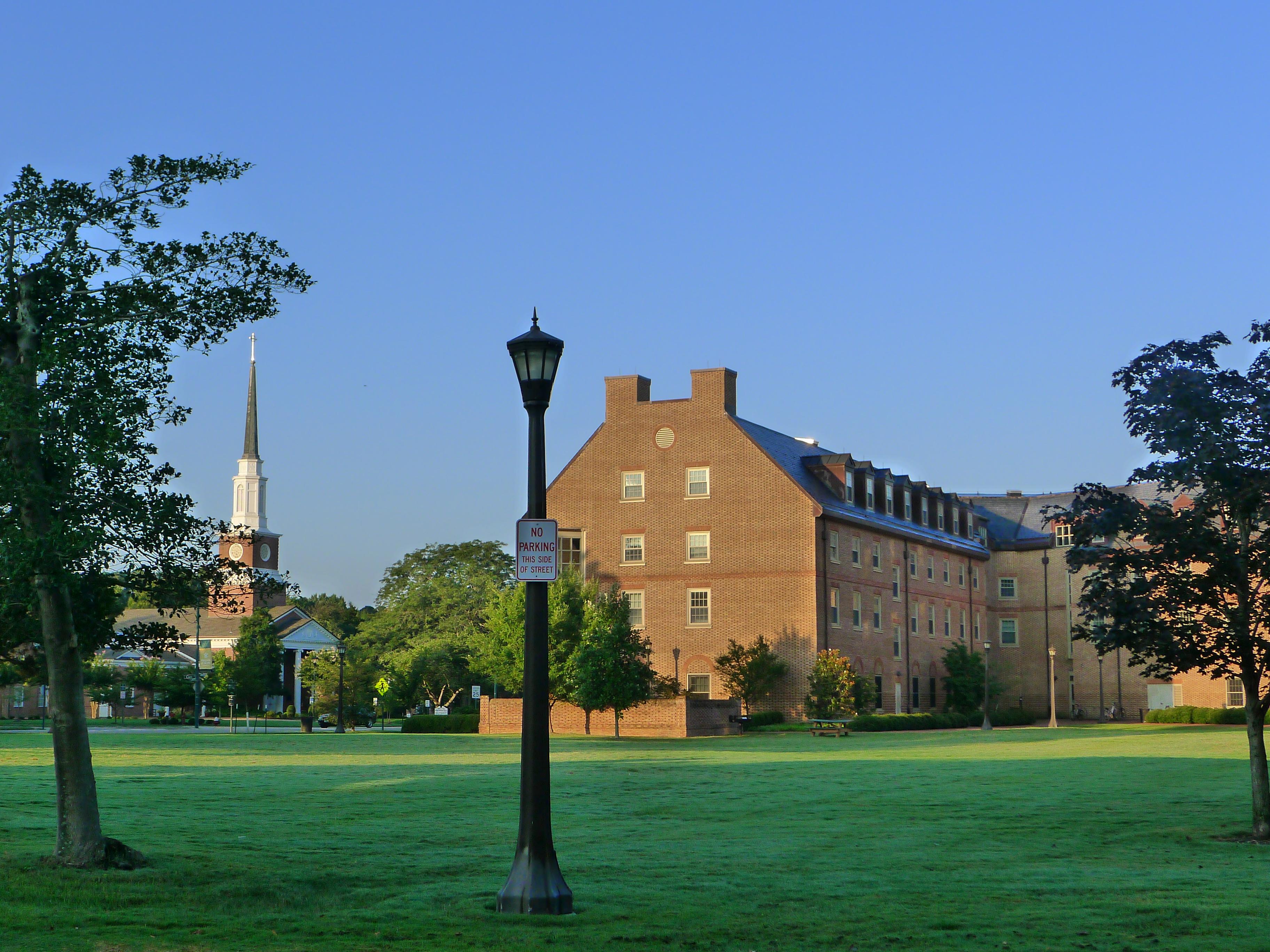 在威廉玛丽学院 (the college of william & mary) 就读是怎样一番