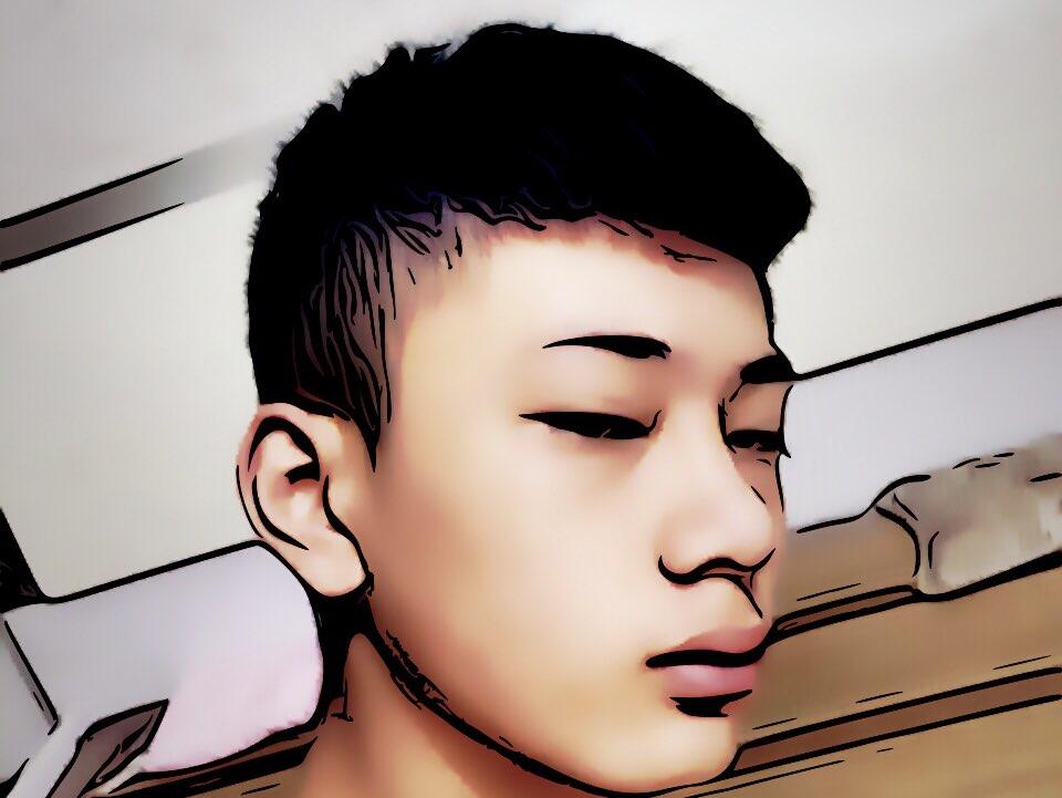 请问这个图片用的是什么app制作的? - 应用(软